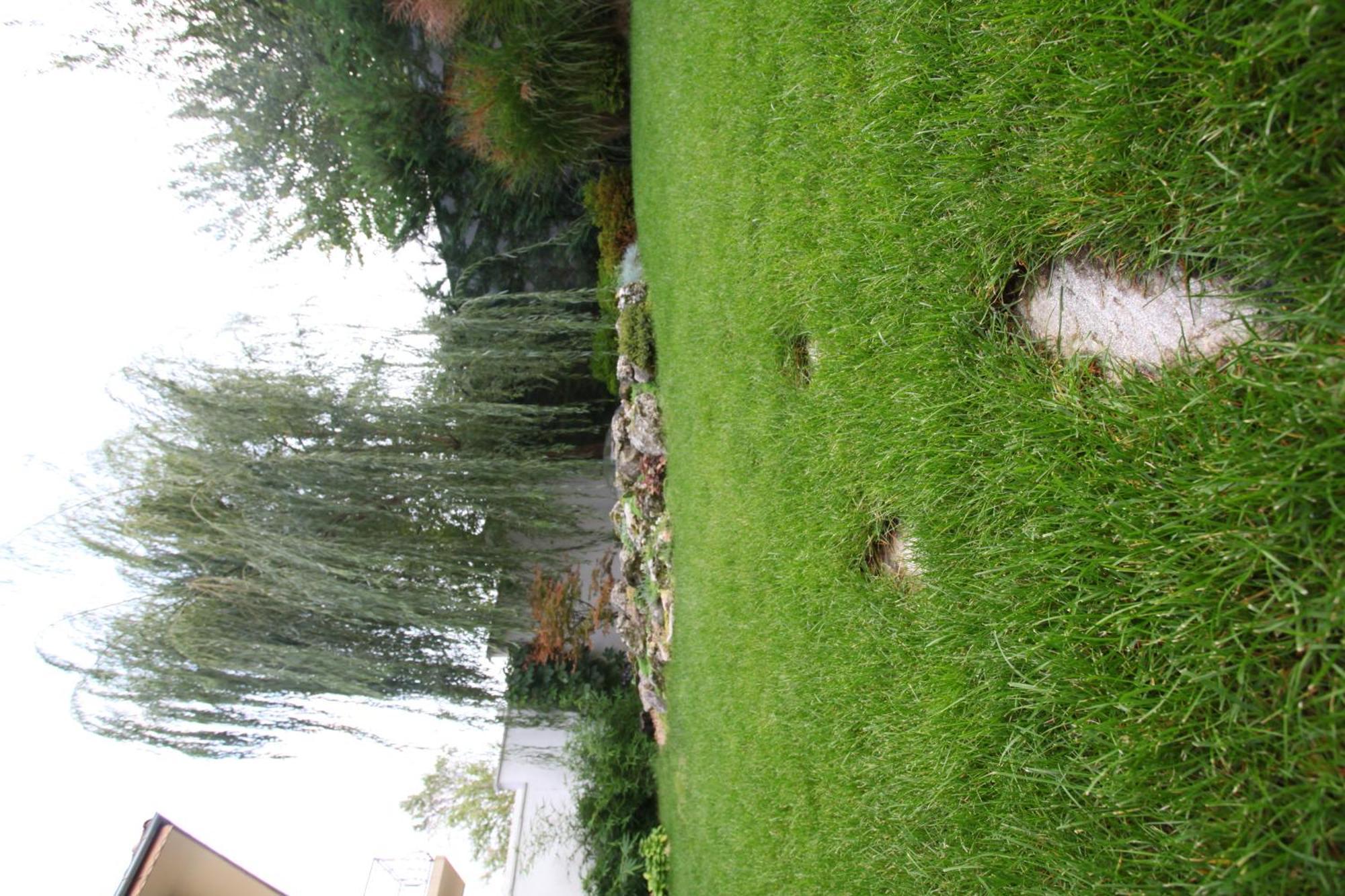Familly Art Hotel Nirvana Shumen Luaran gambar