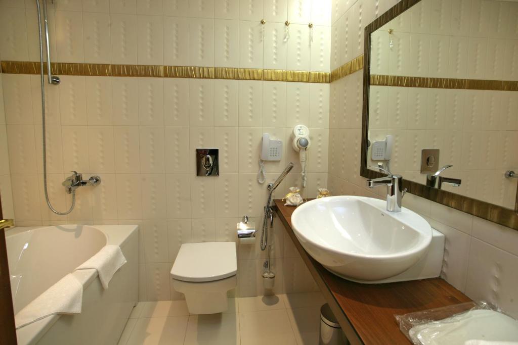 Familly Art Hotel Nirvana Shumen Bilik gambar