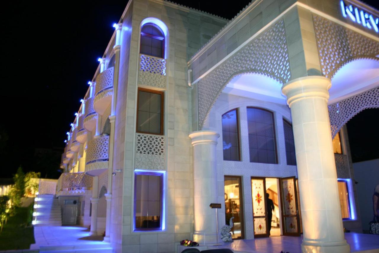 Familly Art Hotel Nirvana Shumen Luaran gambar